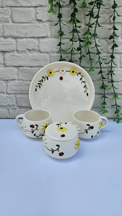 ست چایخوری سرامیکی دستساز دو نفره طرح بابونه