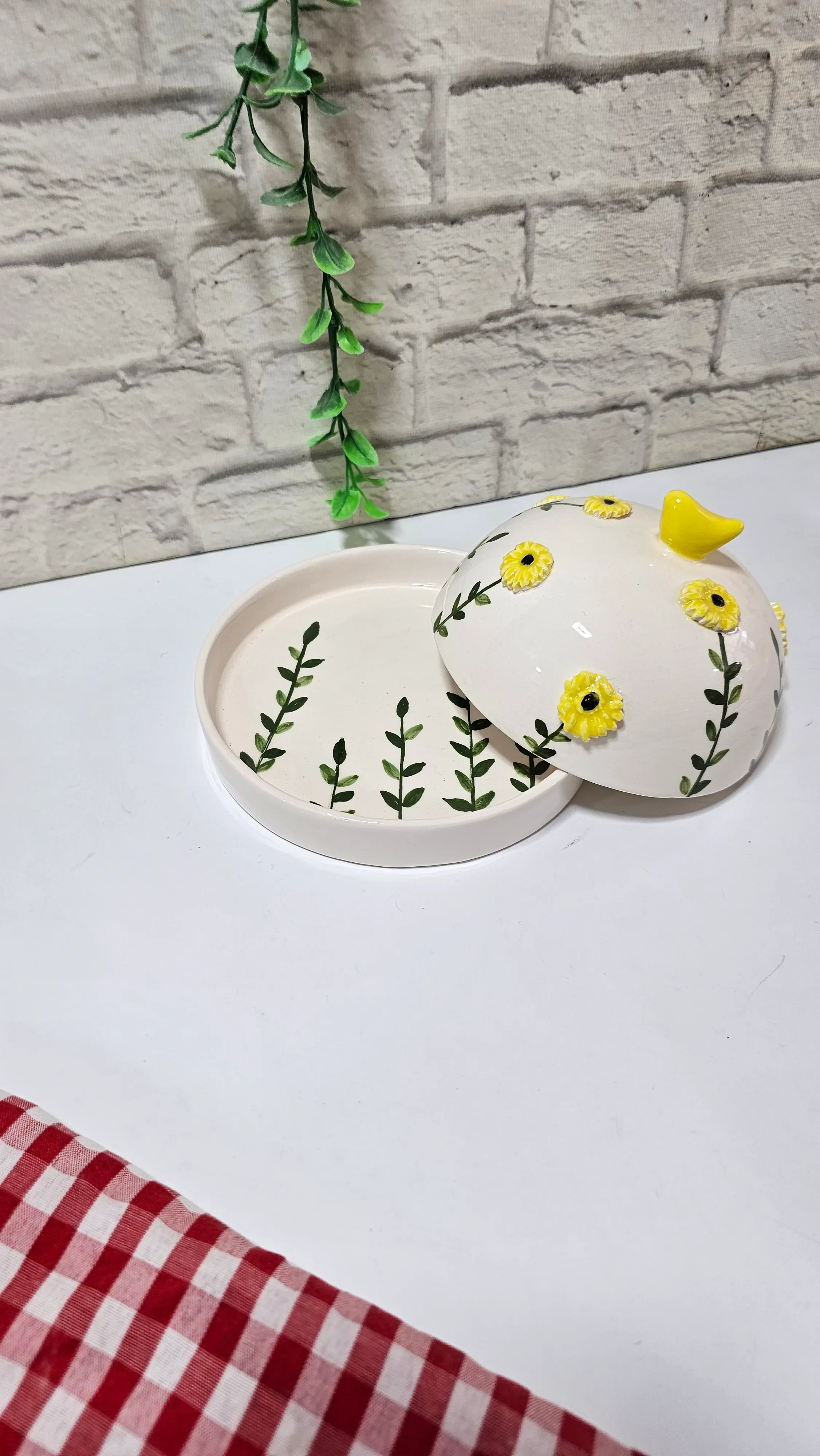 ظرف کره خوری گنبدی طرح آفتابگردان